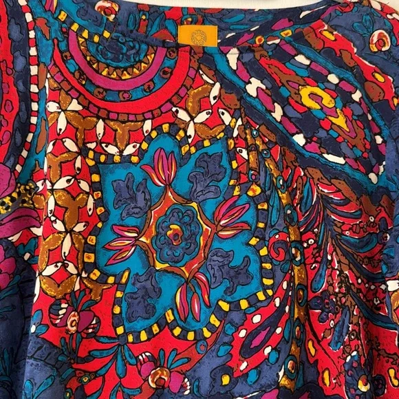 Ruby Rd. Print top. - Picture 2 of 2